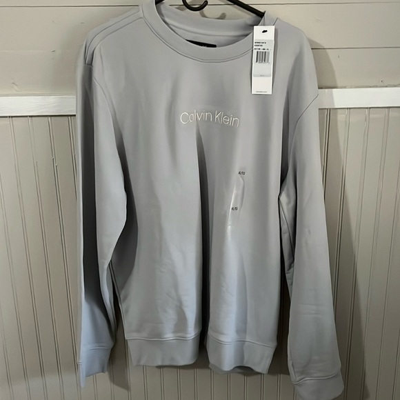 NWT Calvin Klein crewneck - Picture 1 of 3